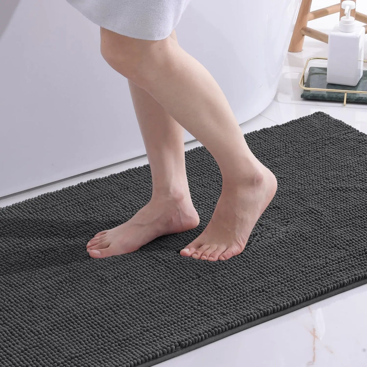 Chenille Bathroom Mat – Ultra Soft Absorbent Non-slip Rug for Shower Floors