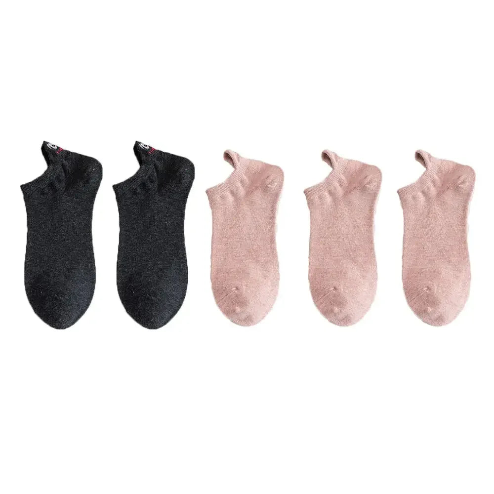 Embroidered Expression Ankle Socks – Kawaii Cotton Fashion for Casual Wear