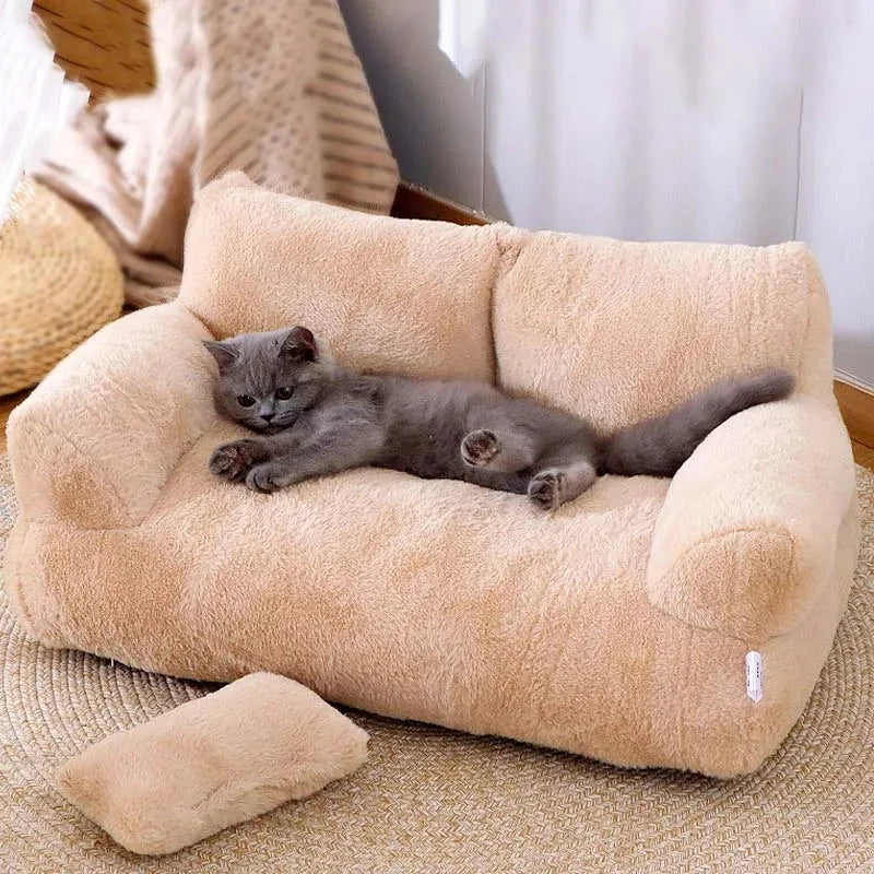 Plush Cat Bed Sofa – Warm Winter Nest for Small Dogs and Cats