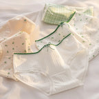 Floral Cotton Briefs – Breathable Women's Seamless Underwear for Daily Wear
