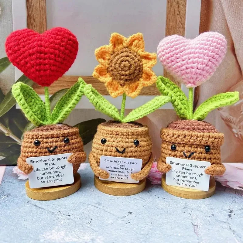 Knitted Heart Flower Doll – Positive Energy Plush for Desk Decor Gifts