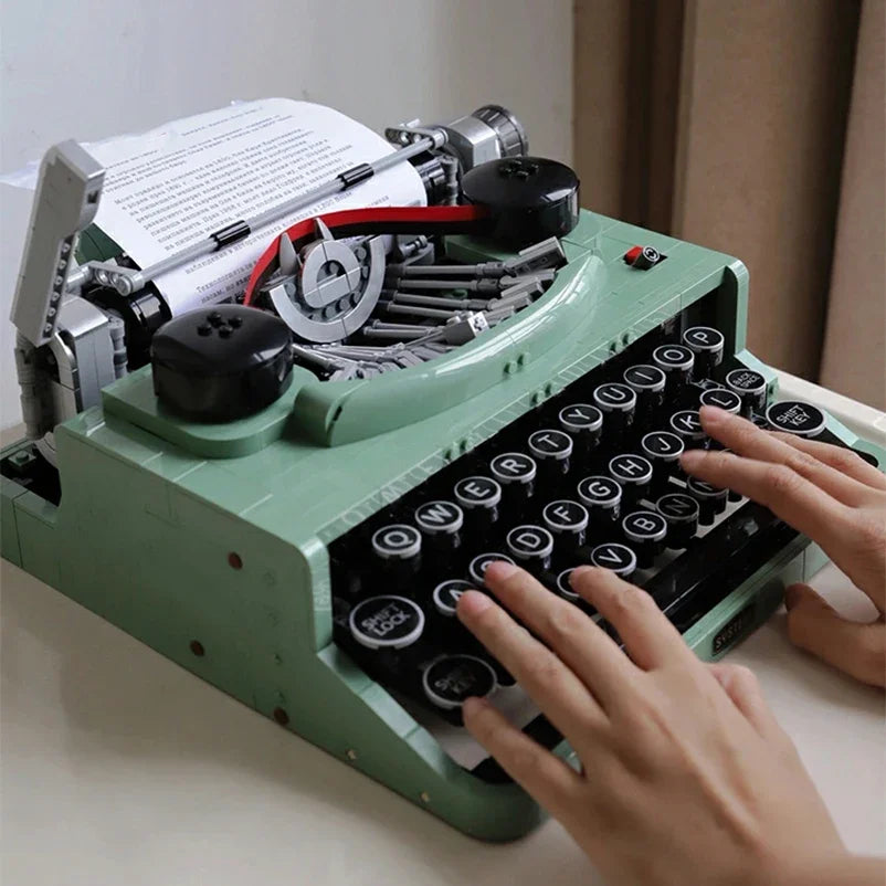 Retro Typewriter Building Blocks – MOC Creative Brick Set for Kids Gift