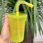 Neon Sipper Cups – Reusable Spill-Proof Drinking Mugs for Party and Travel