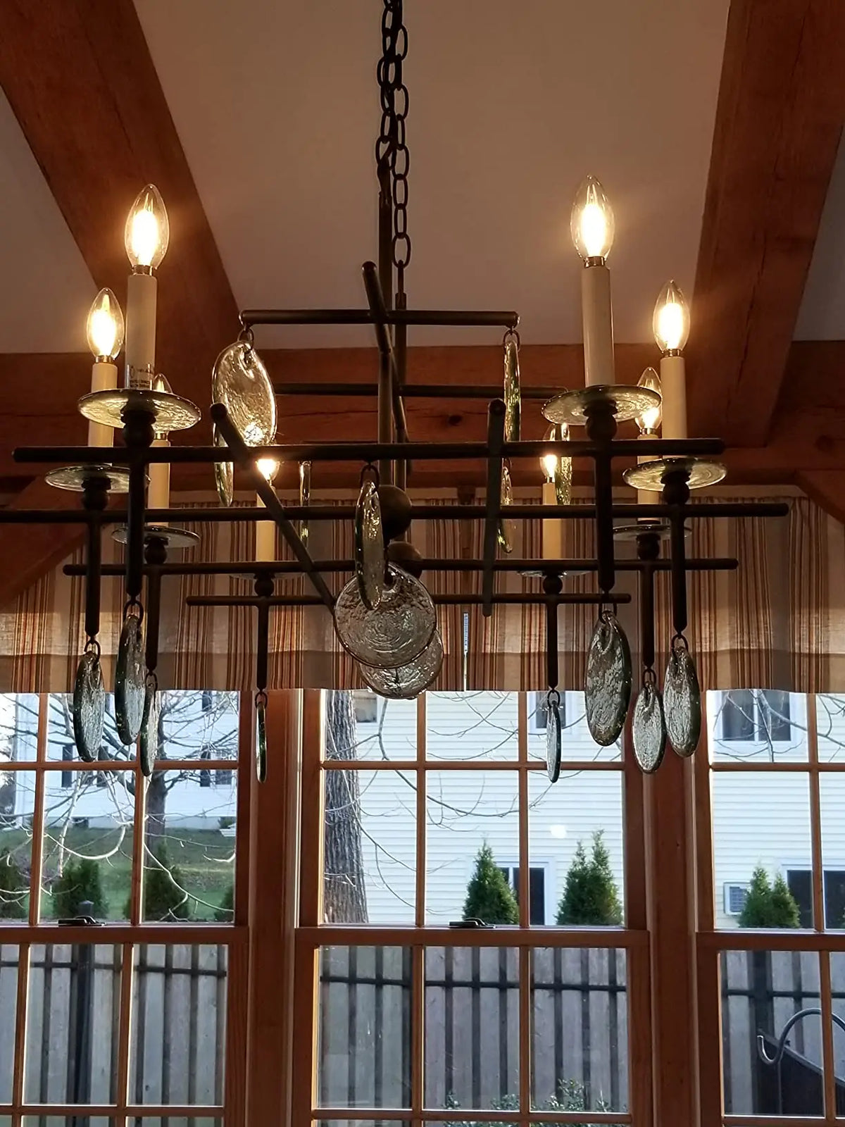 Dimmable Candelabra LED Bulbs – Warm White Lighting for Chandeliers