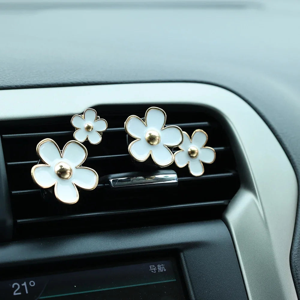 Daisy Car Air Vent Diffuser – Cute Floral Aroma Clip for Auto Interior Decor