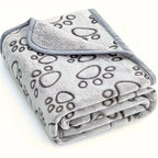 Fluffy Cartoon Pet Blanket – Warm Soft Mat for Dogs and Cats