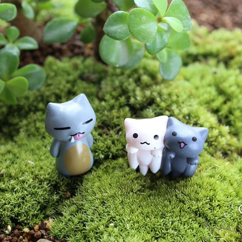 Lucky Cat Miniature Figures – Resin Micro Landscape Decor for Bonsai Gardening