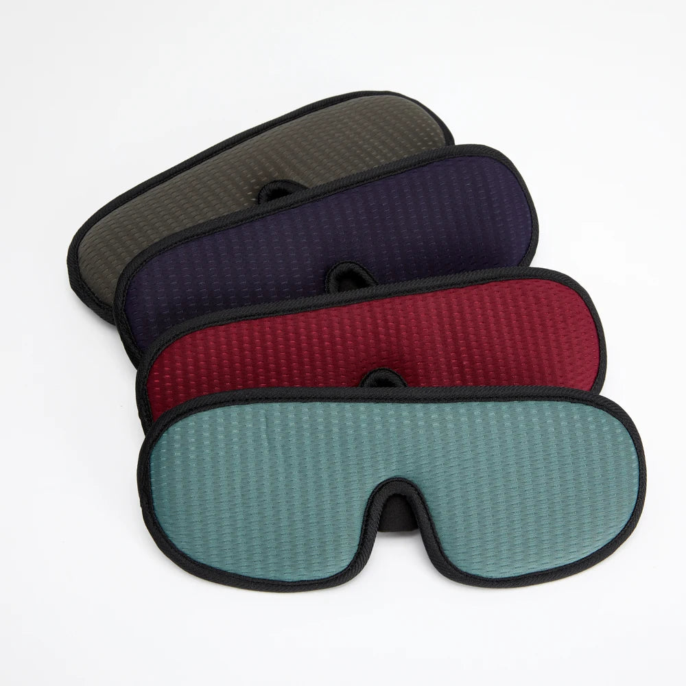 Soft 3D Contoured Eye Mask – Breathable Light Blocking for Travel Sleeping