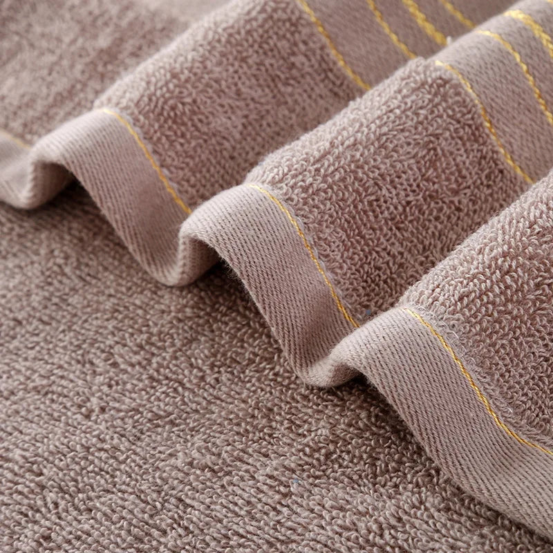 Thickened Cotton Bath Towel – Highly Absorbent Skin-Friendly for All Ages