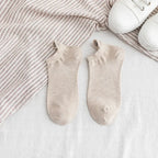 Embroidered Expression Ankle Socks – Kawaii Cotton Fashion for Casual Wear