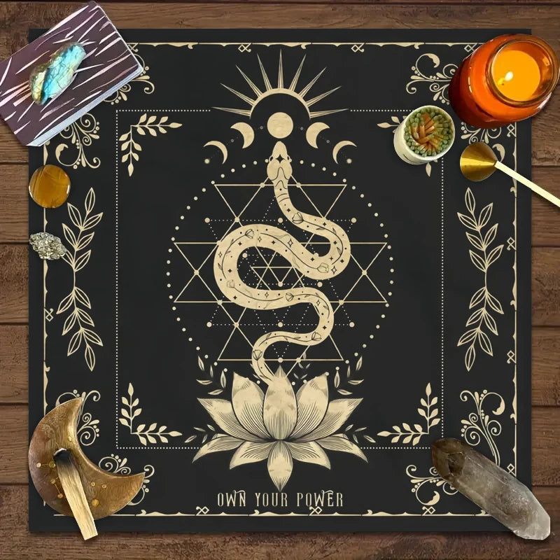 Snake Floral Tarot Tablecloth – Astrology Altar Decor for Divination Rituals