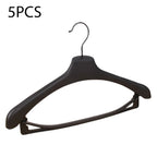 Wide Shoulder Plastic Hangers – Seamless Coat Racks for Wardrobe Storage