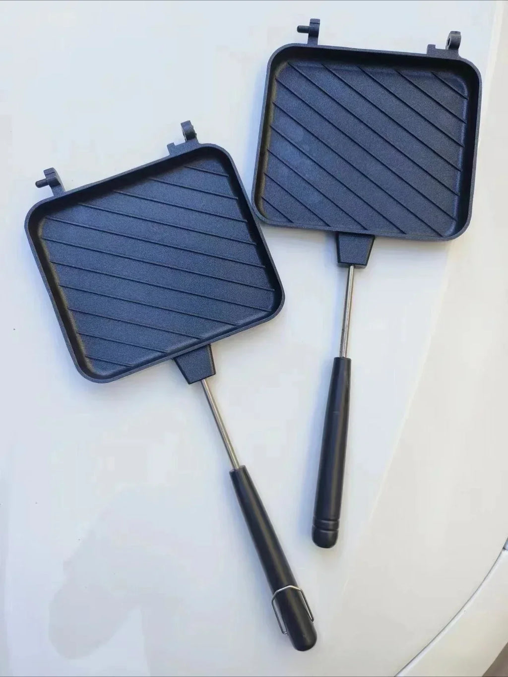 Non-Stick Aluminum Sandwich Pan – Detachable Double-Sided Grill for Breakfast