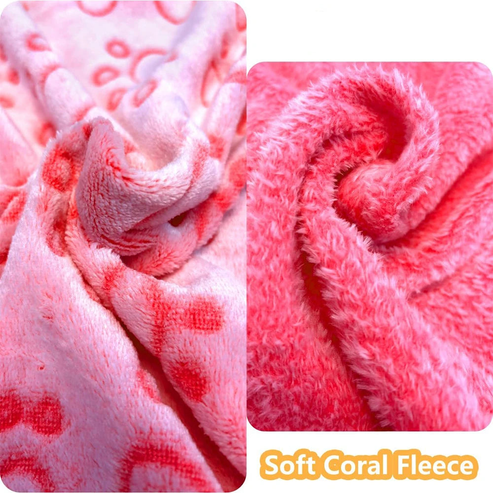 Ultra-Soft Paw Print Dog Blanket – Cozy Fleece Mat for Pets