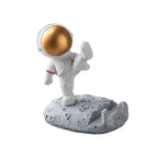 Nordic Astronaut Phone Stand – Spaceman Desk Holder for Office Decor Gifts