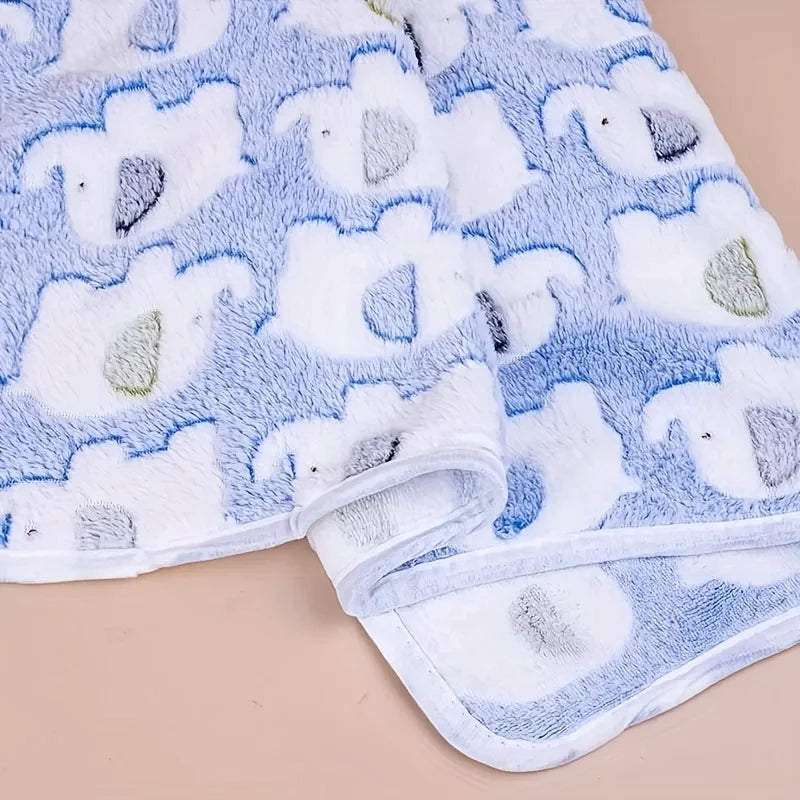 Cartoon Elephant Flannel Pet Blanket – Soft Cozy Throw for Dogs and Cats