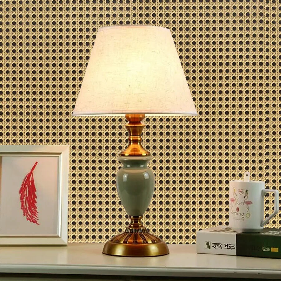 Honeycomb Grid Wallpaper – Luxury Chinese Retro Style for Home Decor