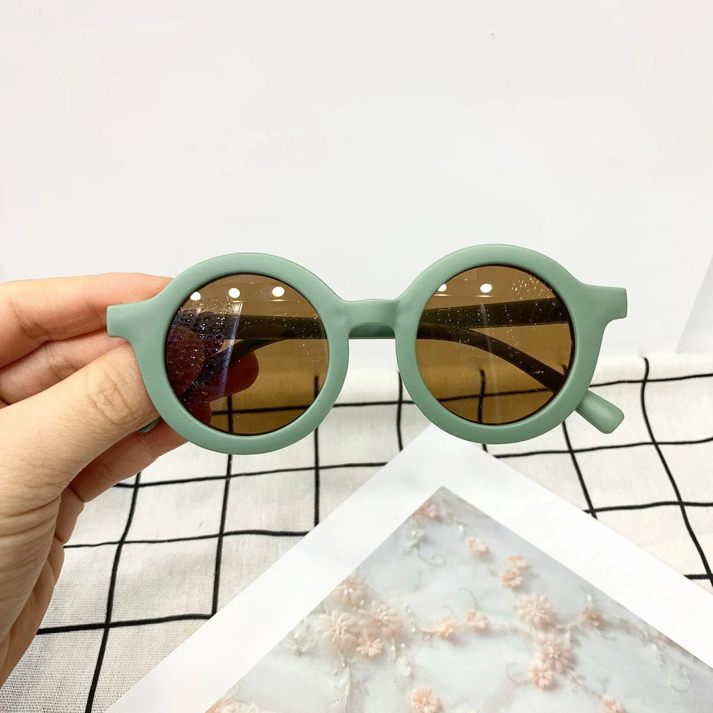 Childrens UV400 Plastic Sunglasses – Lightweight Protective Eyewear for Kids