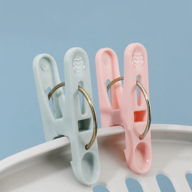 Plastic Clothes Pins – Heavy Duty Laundry Clips for Drying Towels and Socks