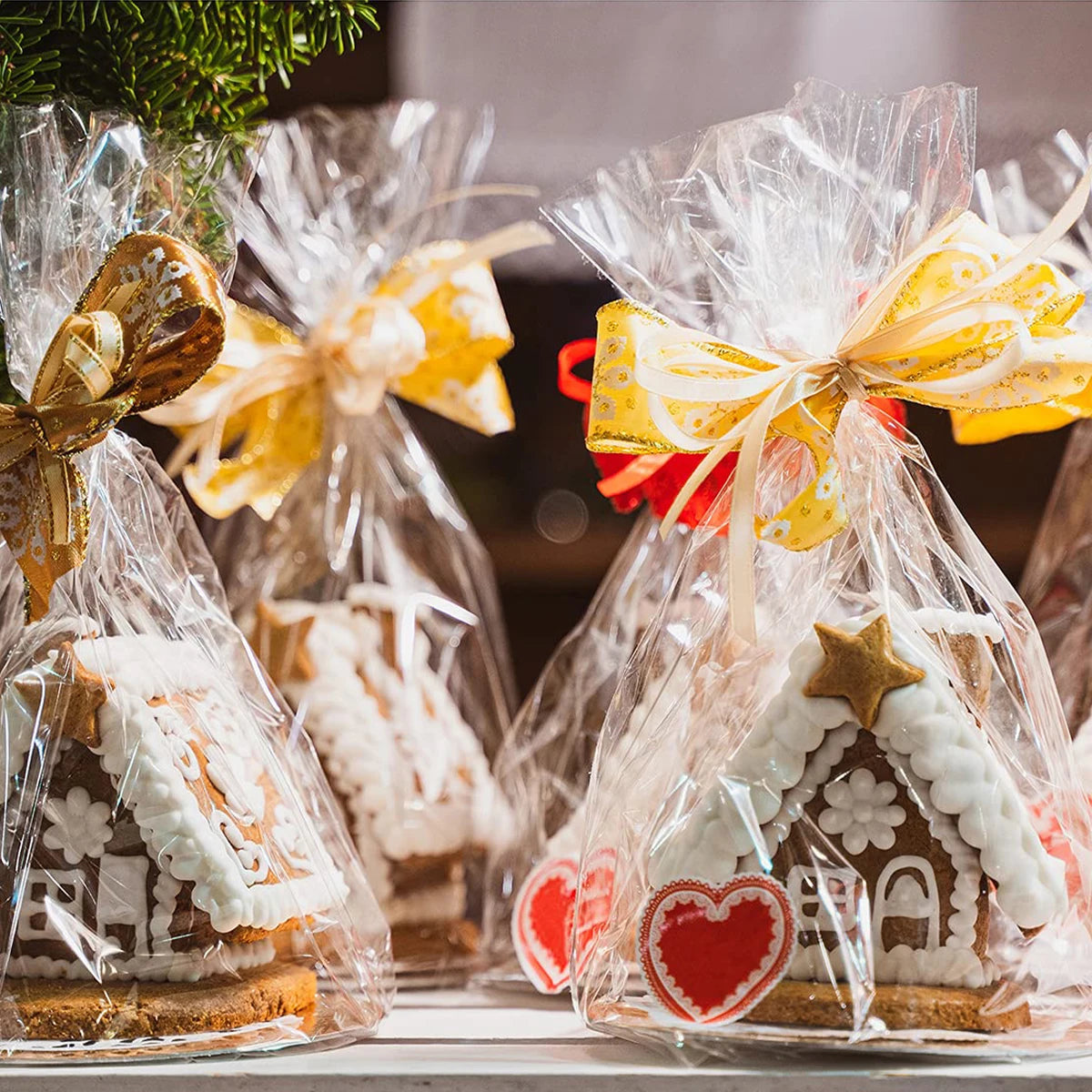 Clear Cellophane Bags – Transparent Plastic Packaging for Party Gift Favors