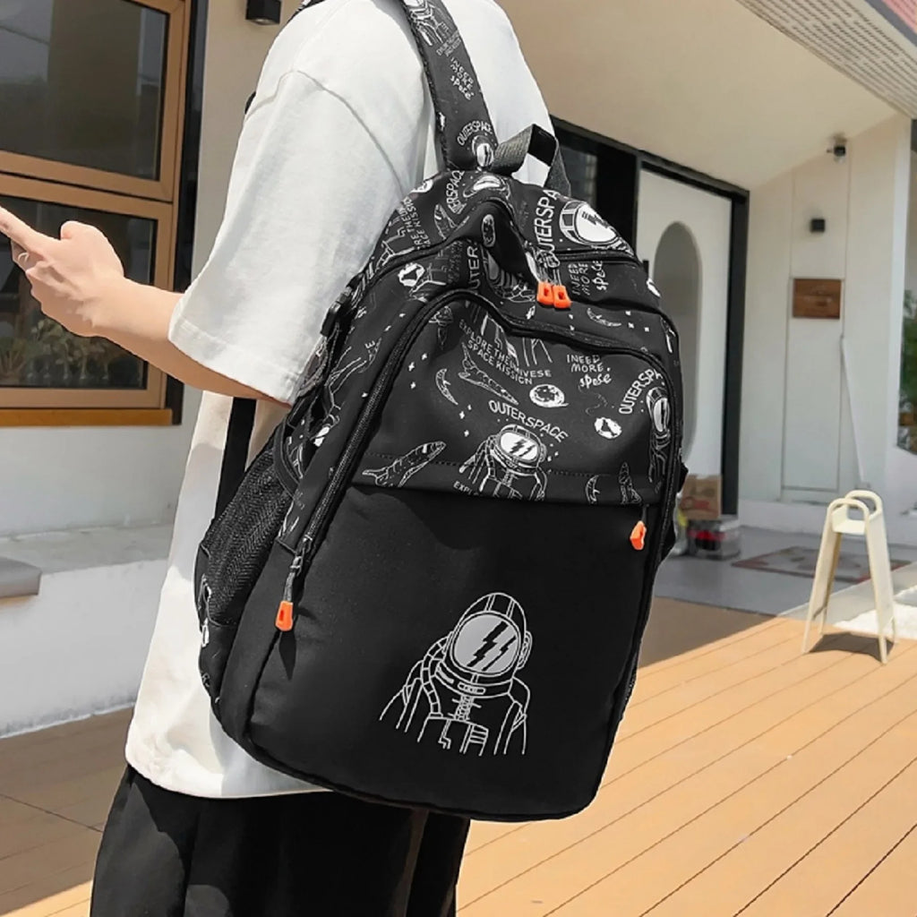 Waterproof Campus Backpack – Classic Mountaineering Rucksack for Travel