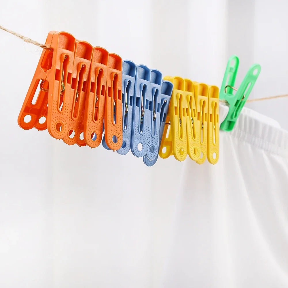 Plastic Laundry Clothespins – Durable Hanging Clips for Socks and Underwear