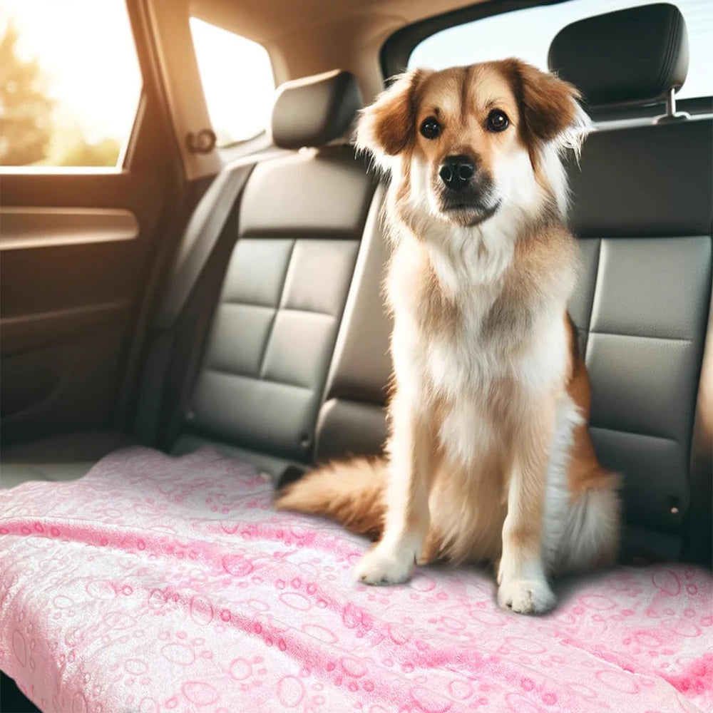 Ultra-Soft Paw Print Dog Blanket – Cozy Fleece Mat for Pets