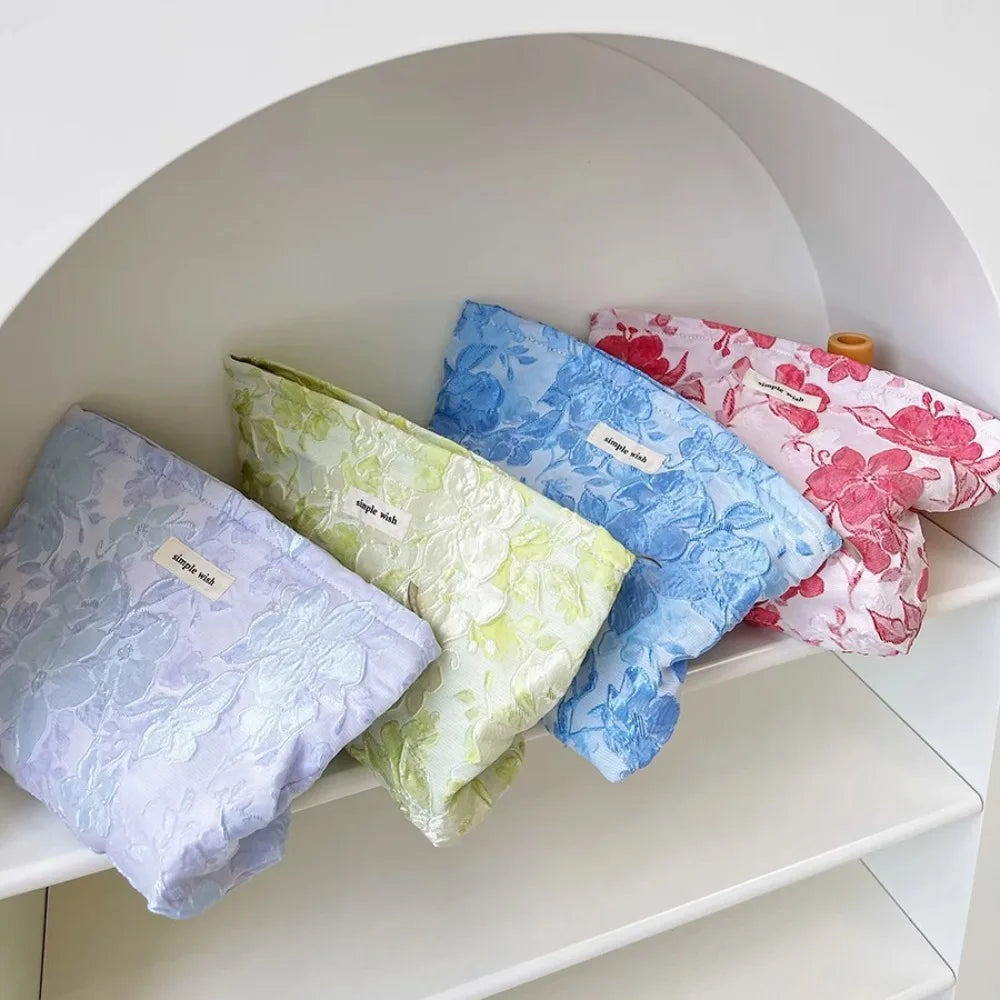 Floral Print Cosmetic Bag – Zippered Makeup Pouch for Travel Essentials