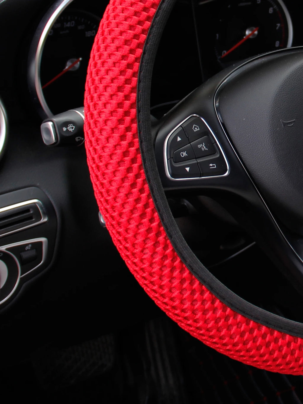 Breathable Mesh Car Steering Wheel Cover – Comfortable Grip for Women