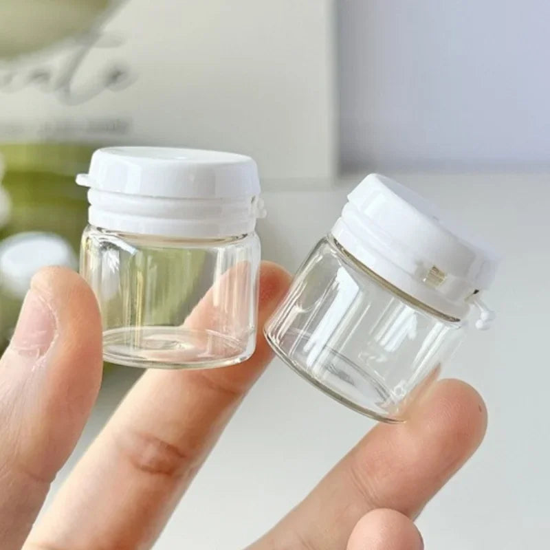 Refillable Glass Cosmetic Jars – Mini Travel Containers for Skincare Storage