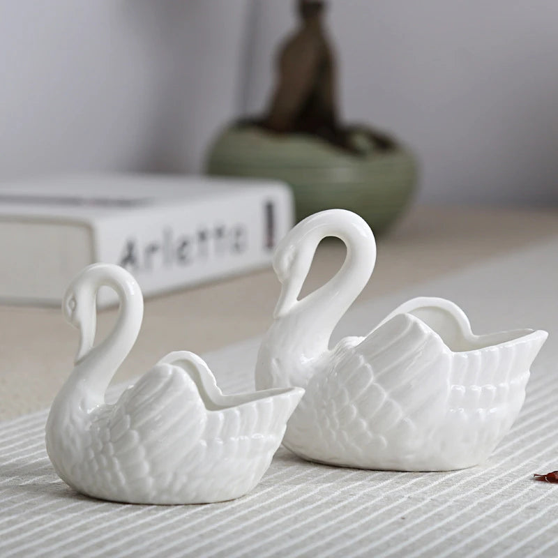Swan Shaped Ceramic Pot – Multi-function Decor for Jewelry and Candy