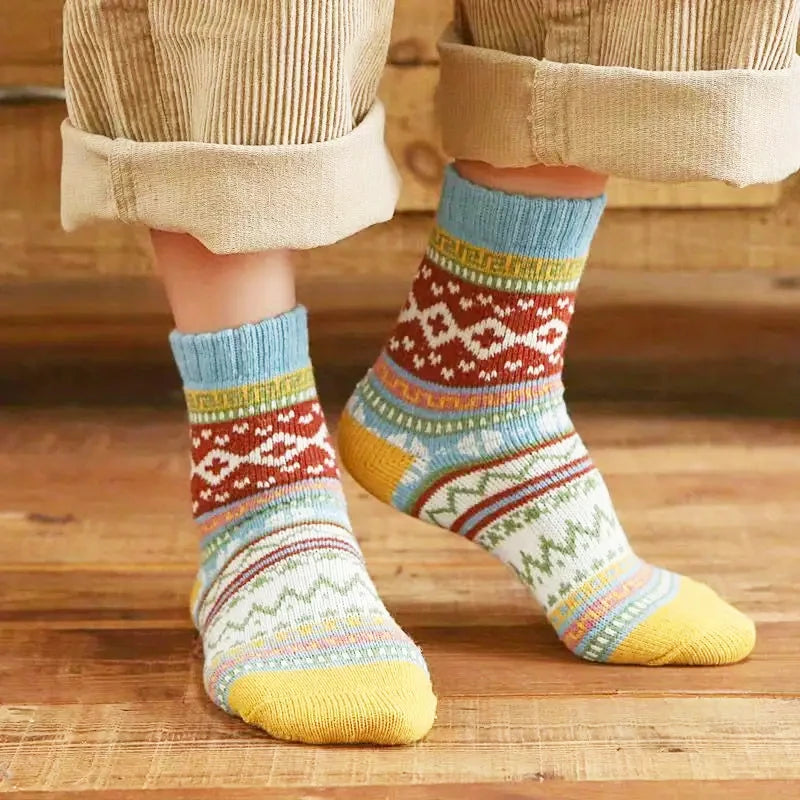 Thickened Retro Ethnic Socks – Warm Soft Cotton Crew Socks for Autumn Winter