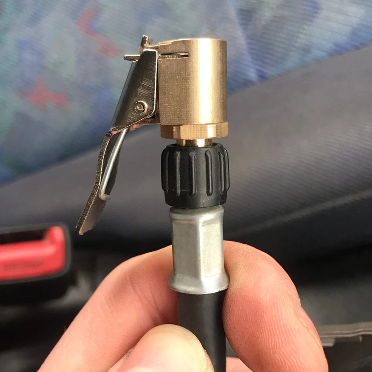 Brass Tire Inflator Chuck – 8mm Clip-On Air Pump Adapter for Vehicle Repair