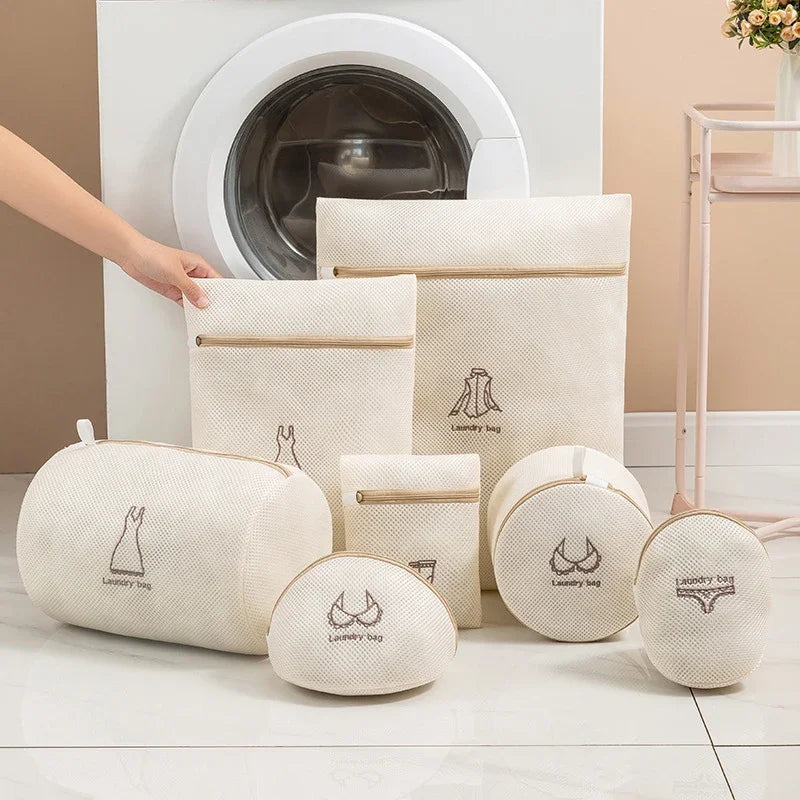 Embroidered Mesh Laundry Bag – Thickened Washable Organizer for Dirty Clothes