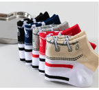 Moisture Wicking Sports Socks – Breathable Athletic Gear for Basketball