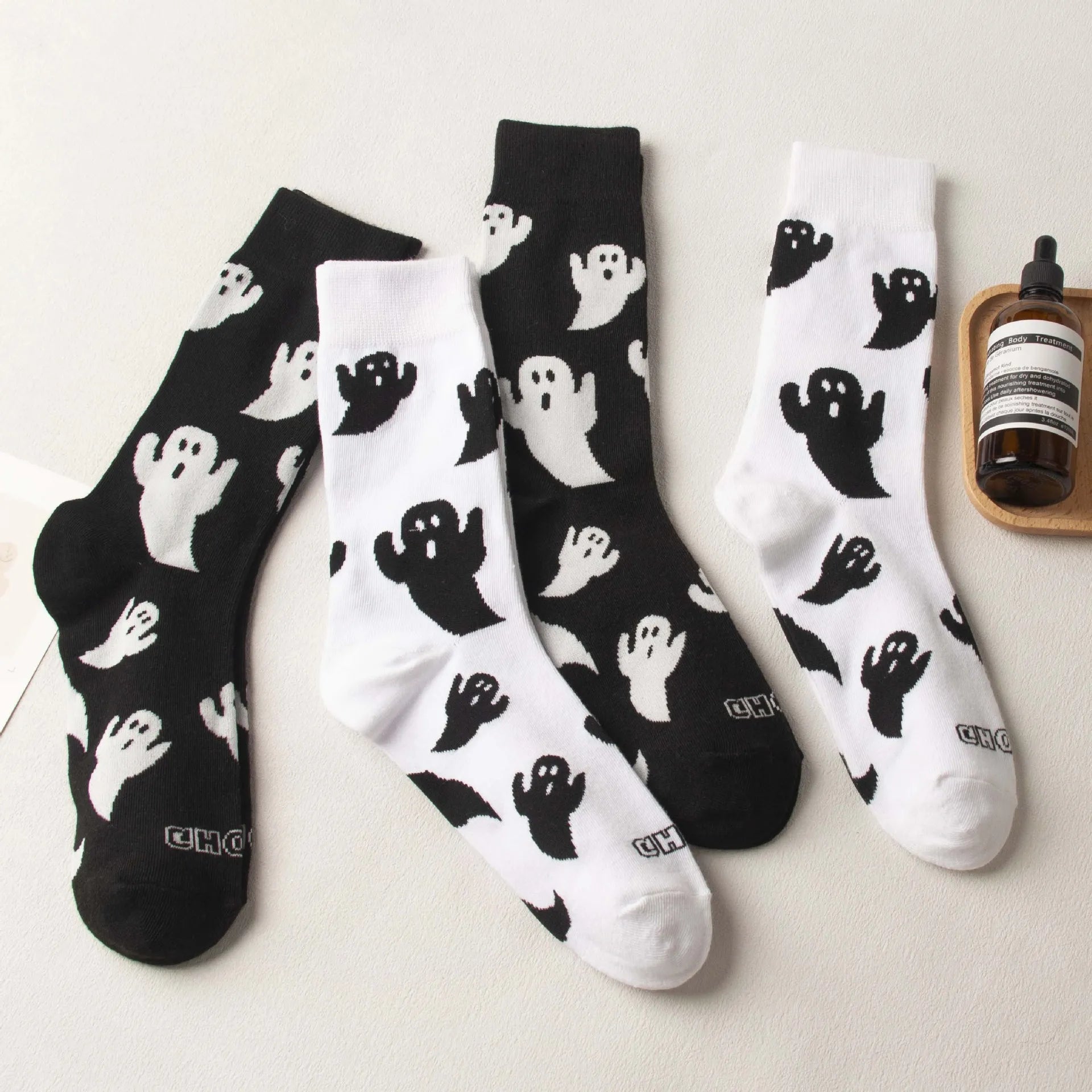 Ghost Print Crew Socks – Funny Harajuku Style for Halloween Cosplay