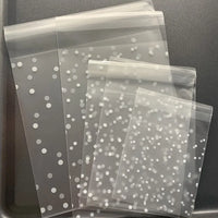 Frosted Dot Transparent Bags – 100pcs Assorted Sizes for Party Favors
