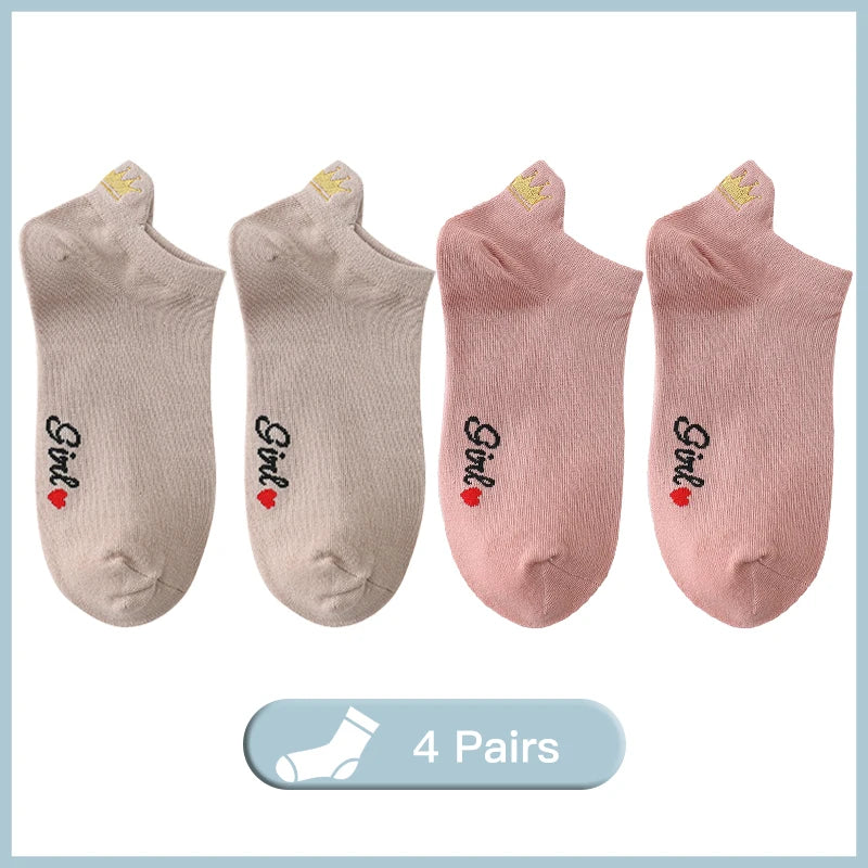 Embroidered Heart Ankle Socks – Cute Cotton Casual Footwear for Women