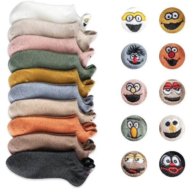Embroidered Expression Ankle Socks – Kawaii Cotton Fashion for Casual Wear