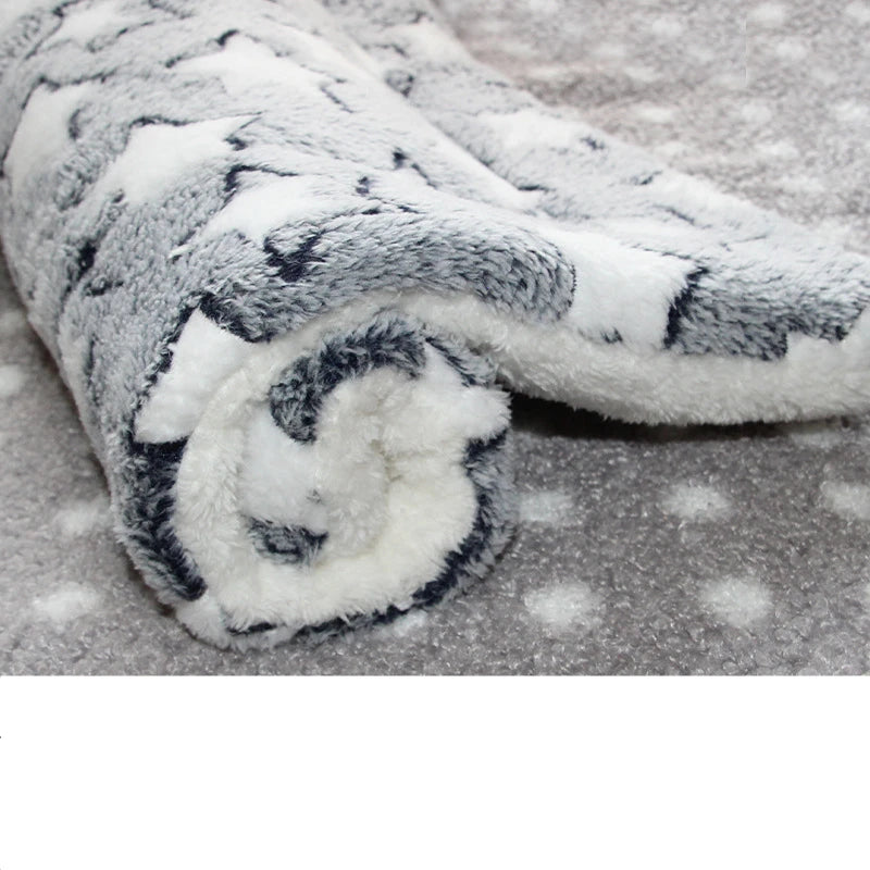 Flannel Dog Bed – Thickened Sleeping Mat for Small to Large Dogs and Cats