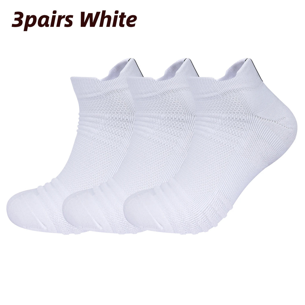 Cushioned Mesh Sports Socks – Moisture-Managing Gear for Running and Hiking