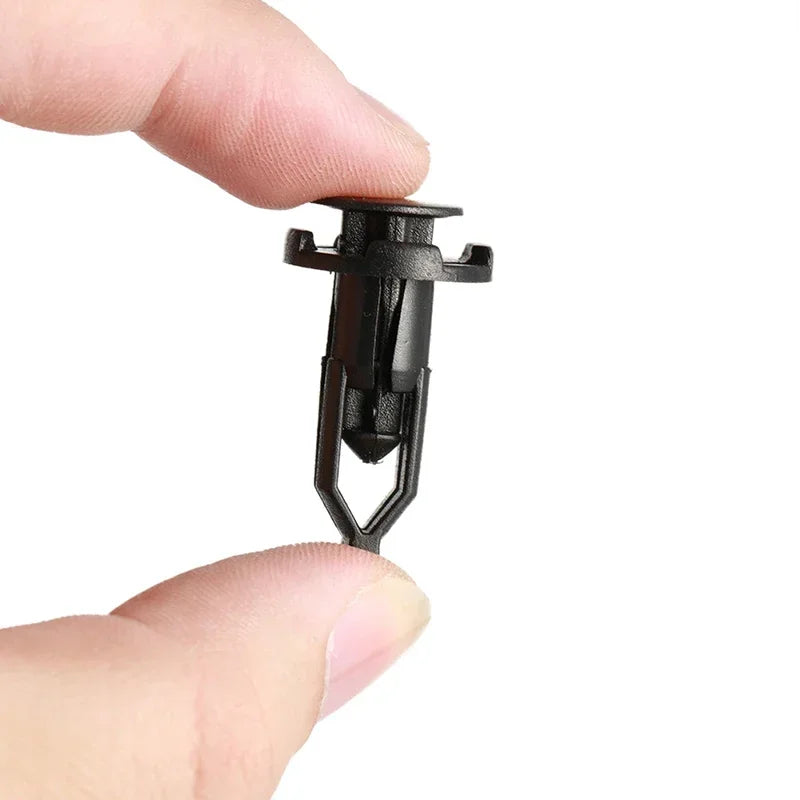 Automotive Fastener Clip Kit – Universal Retainers for Car Body Repairs