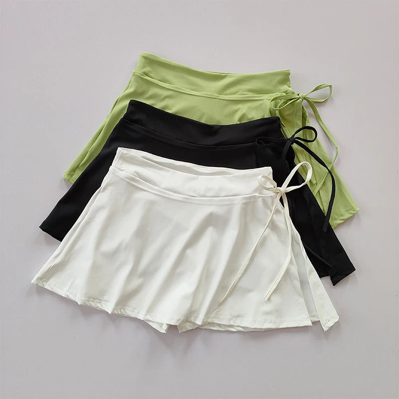 Athletic Yoga Skort – Quick-Dry Pocket Skirt for Tennis and Badminton