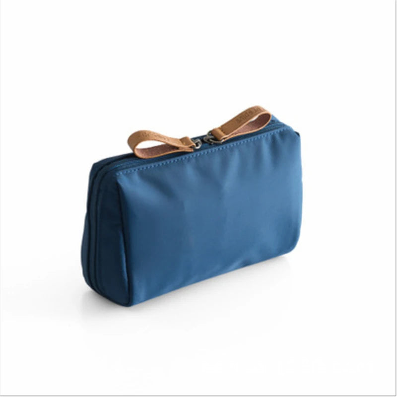 Waterproof Large Capacity Cosmetic Bag – Partitioned Travel Organizer for Makeup