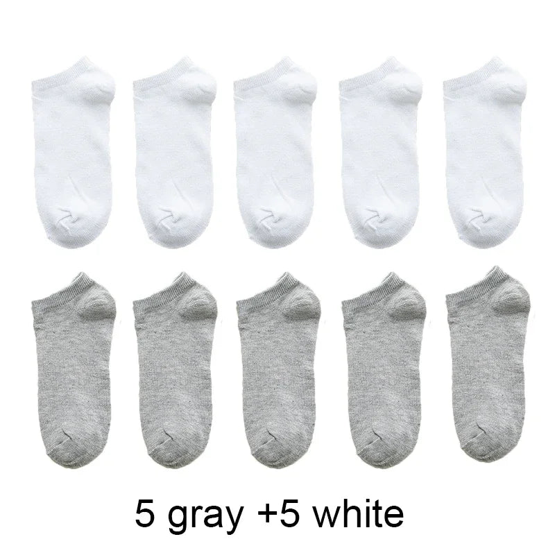 Breathable Cotton Ankle Socks – Solid Color Athletic Wear for Women