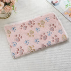 Flannel Pet Blanket – Paw Print Design for Cats and Dogs