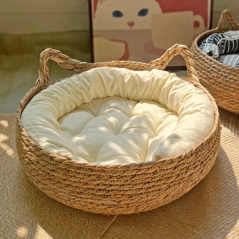 Handmade Woven Vine Cat Bed – Washable Seasonal Pet Nest for Winter Comfort