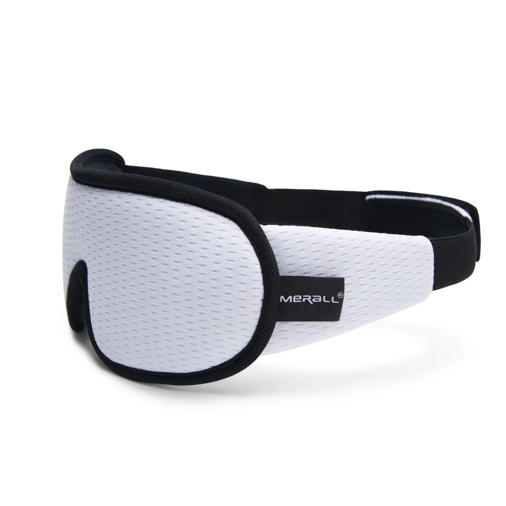 Soft 3D Contoured Eye Mask – Breathable Light Blocking for Travel Sleeping