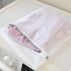 Mesh Laundry Bags – Sturdy Zippered Wash Pouches for Delicate Clothing