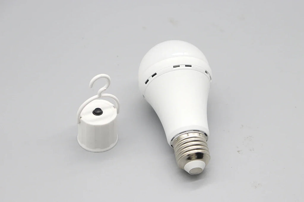 Rechargeable LED Emergency Bulb – Portable 7W Light for Camping and Home Power